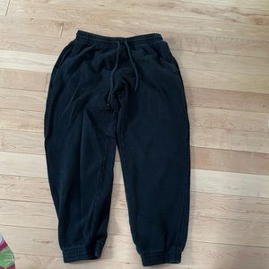 COPY - Aerie black sweatpants, seam showing sides. 1 faux pocket back 2 pockets…